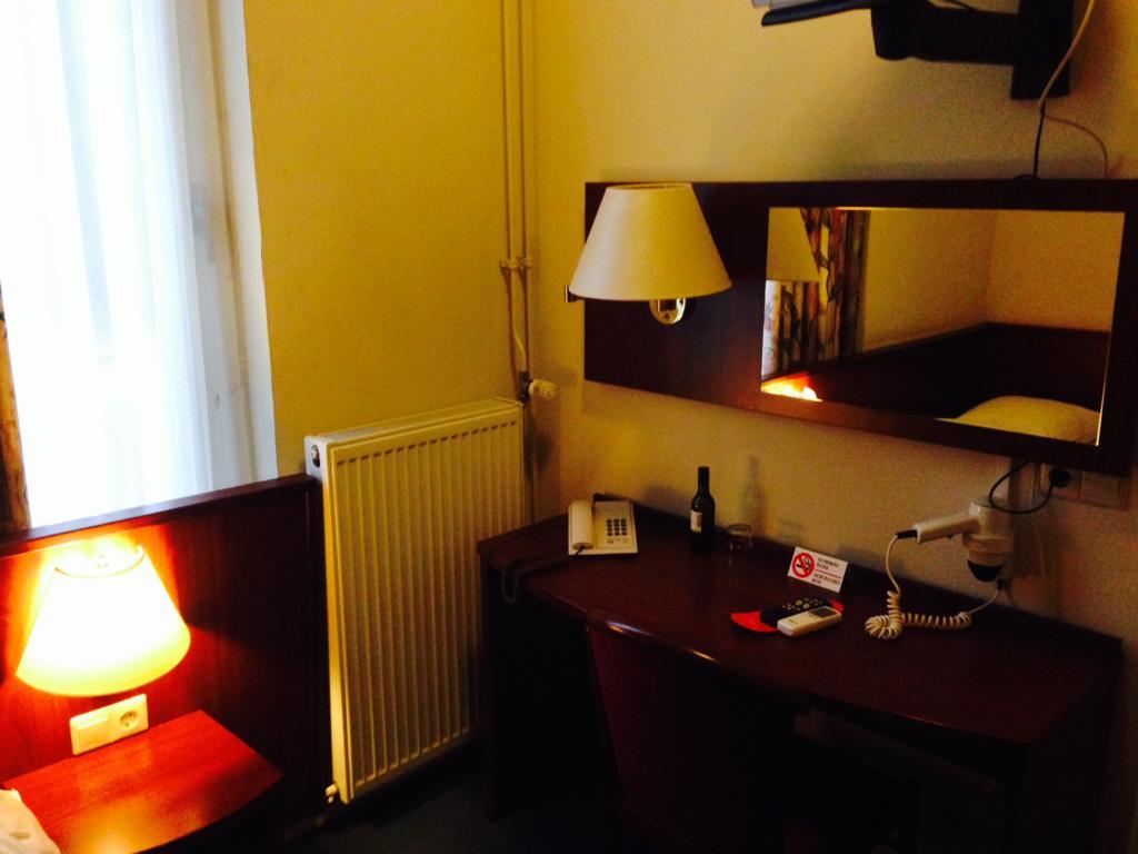 Hotel Pax Arnhem Ruang foto